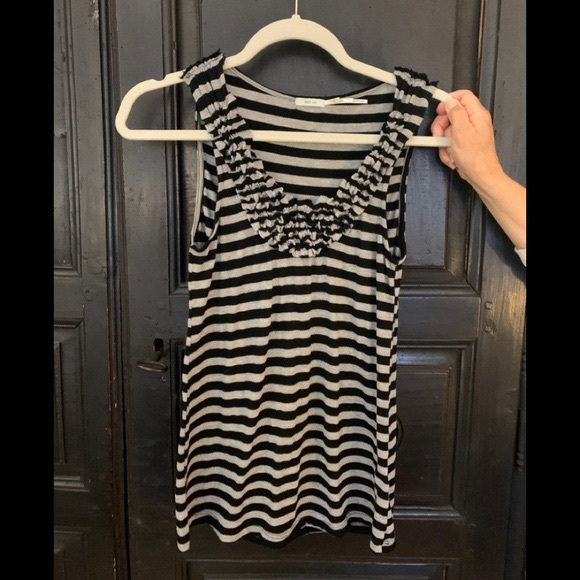 Kimchi black and gray tank - Picture 1 of 3